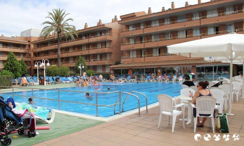 Voramar Cambrils Hotell Exteriör bild